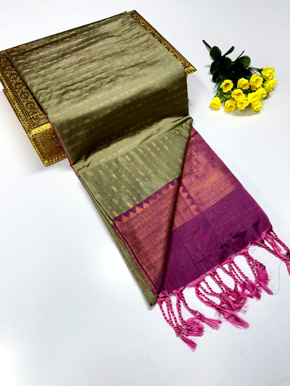 Luxury Border Pure Pattu Soft Silk Saree – 75 Dineyar Yarn Weaving with 2/2 Warp Thana Silk, Butta Work & Rich Contrast Pallu