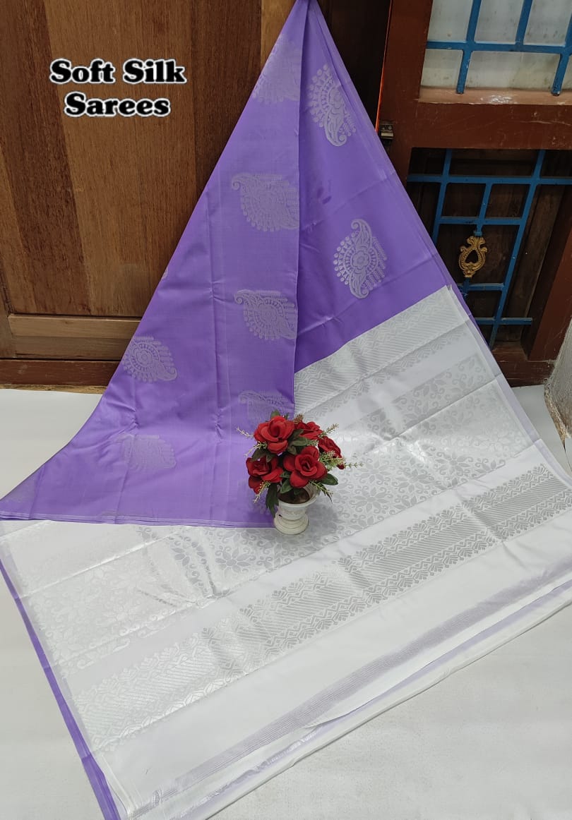 Kanchipuram Soft Silk Saree with All-Over Copper Zari Butta – Lightweight Rich Pallu & Contrast Blouse