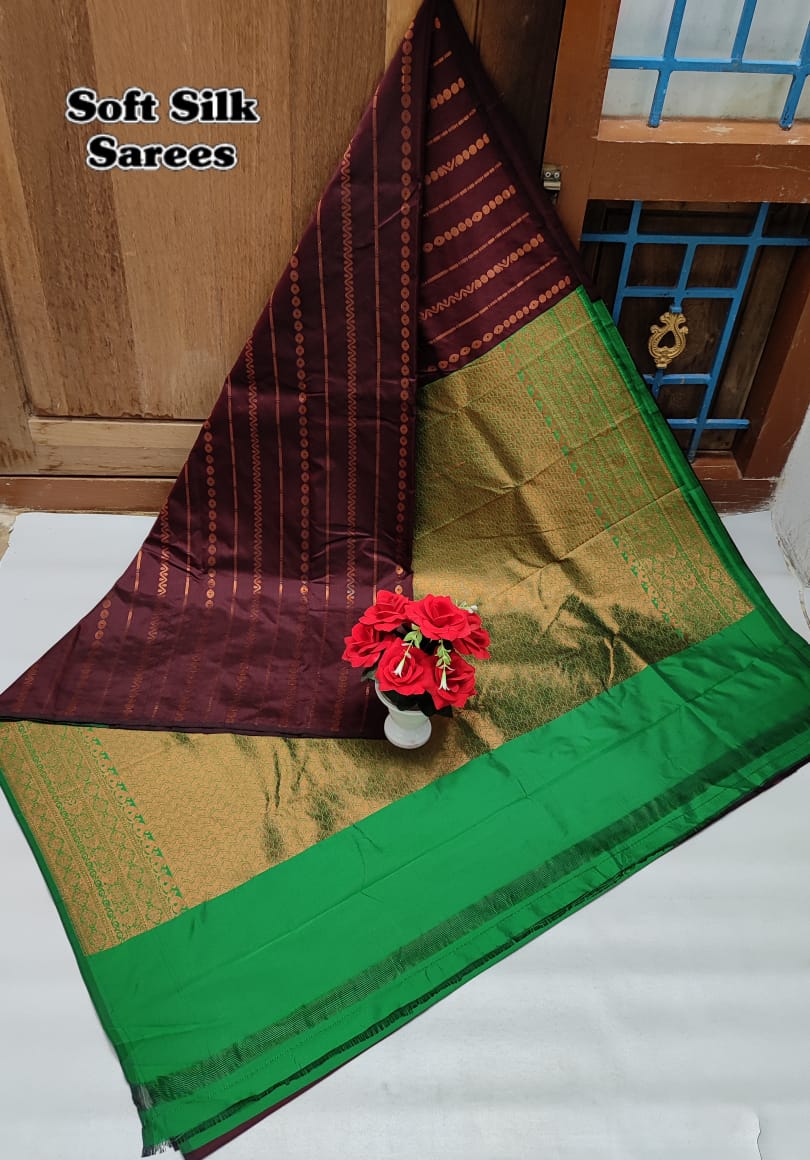 Kanchipuram Soft Silk Saree with All-Over Copper Zari Butta – Lightweight Rich Pallu & Contrast Blouse