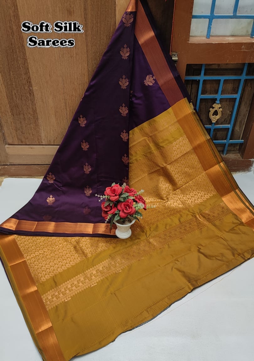Kanchipuram Soft Silk Saree with All-Over Copper Zari Butta – Lightweight Rich Pallu & Contrast Blouse