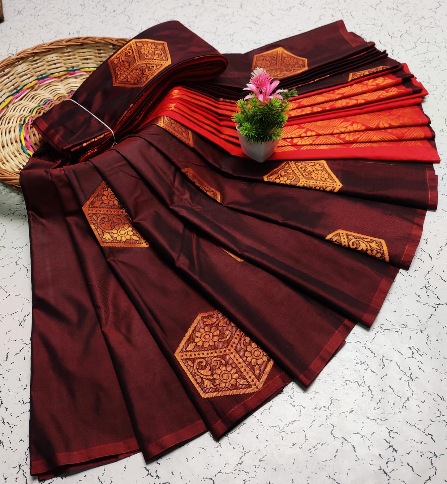 Premium Salem Elampillai Soft Silk Saree with Big Putta Work, Rich Pallu & Blouse – Lightweight