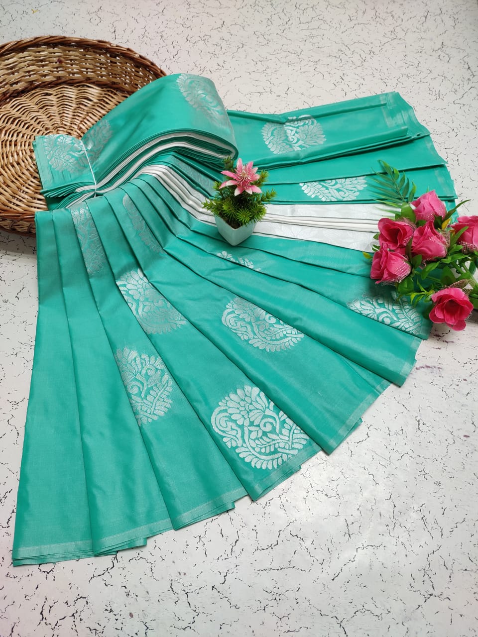 Premium Salem Elampillai Soft Silk Saree with Big Putta Work, Rich Pallu & Blouse – Lightweight
