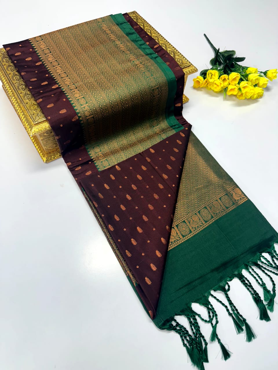 Luxury Border Pure Pattu Soft Silk Saree – 75 Dineyar Yarn Weaving with 2/2 Warp Thana Silk, Butta Work & Rich Contrast Pallu