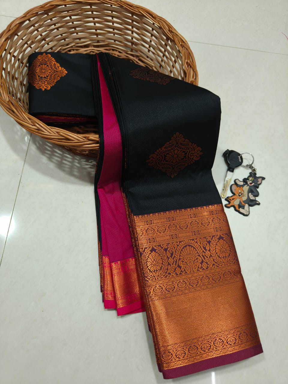 Arani Special TANA Soft Silk Saree for Women | Lightweight Traditional Saree with Grand Motif Design, Contrast Pallu & Blouse | Premium Quality Handloom Soft Silk (Festive & Wedding Wear)