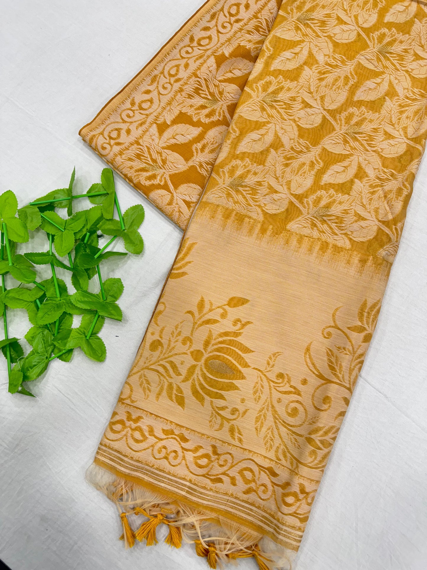 Premium Jamdani Weaving Mul Cotton Saree for Women | Soft Cotton Saree with Resham Weaving Pallu & Floral Jal Design | Traditional Saree with Running Blouse Piece