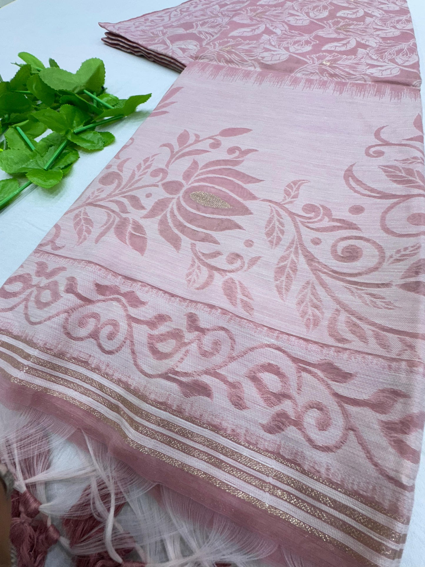 Premium Jamdani Weaving Mul Cotton Saree for Women | Soft Cotton Saree with Resham Weaving Pallu & Floral Jal Design | Traditional Saree with Running Blouse Piece