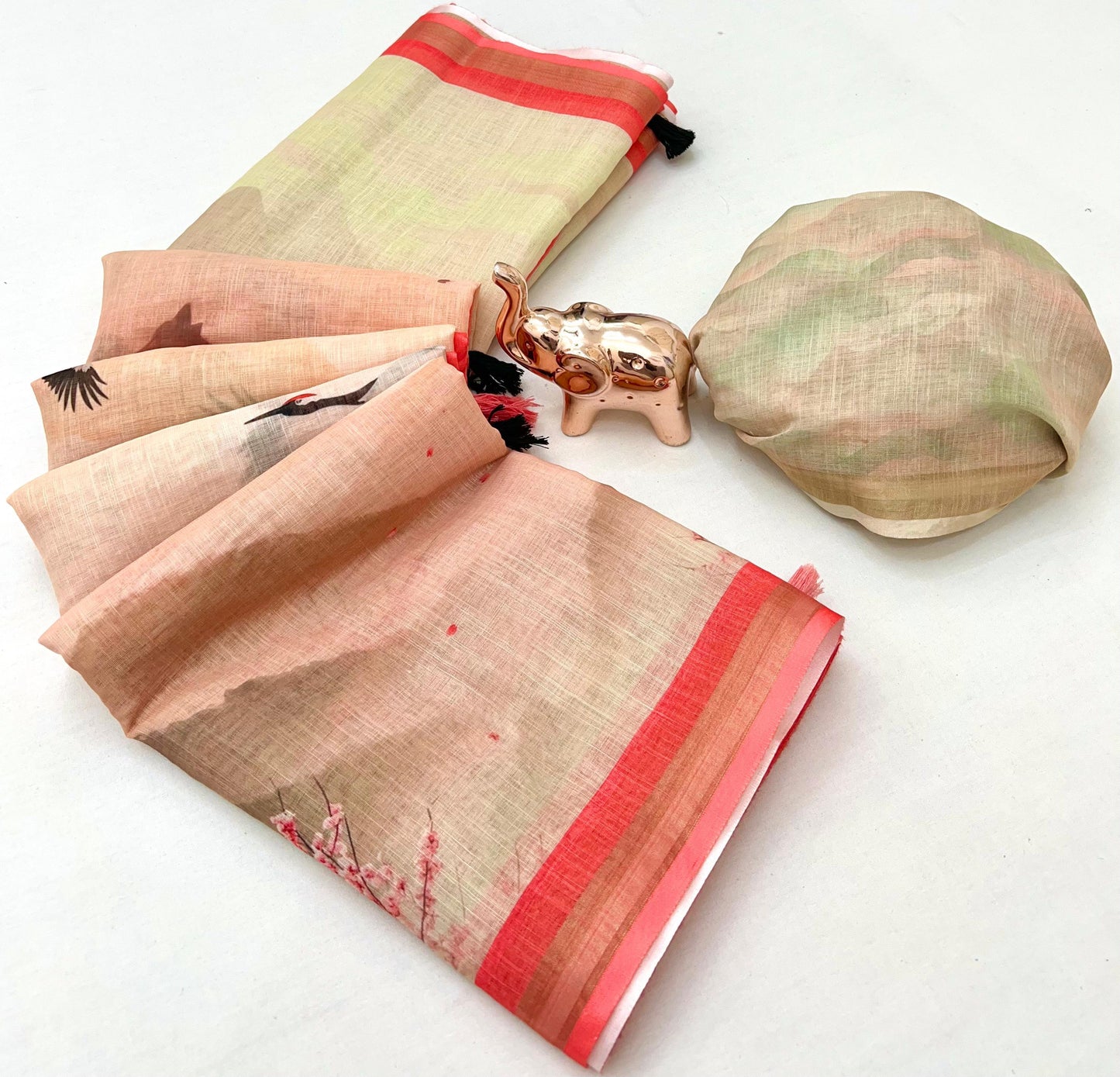 Kalamkari Linen Saree for Women | Soft Lightweight Linen with All-Over Batik Print | Digital Kalamkari Blouse & Rich Pallu with Tassels | Premium Traditional Saree