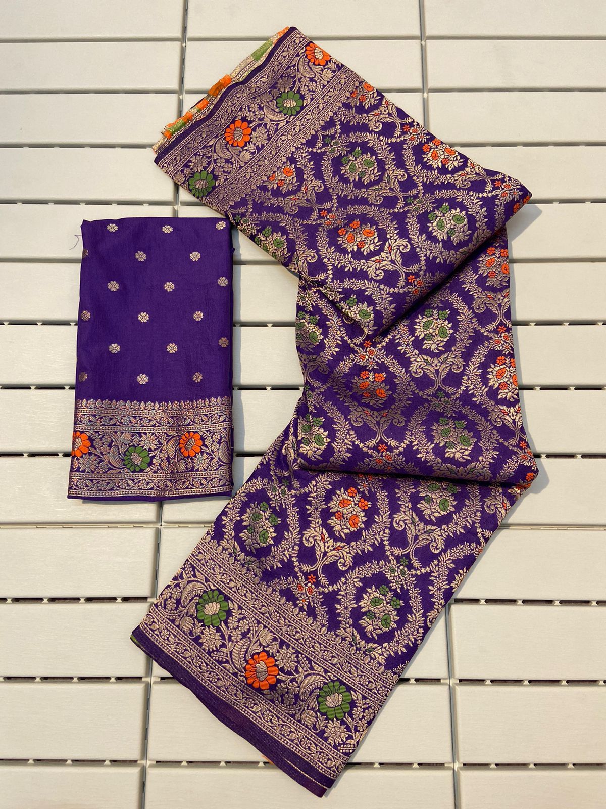 Pure Khadi Crepe Silk Saree with Rich Zari & Meenakari Weaving Work