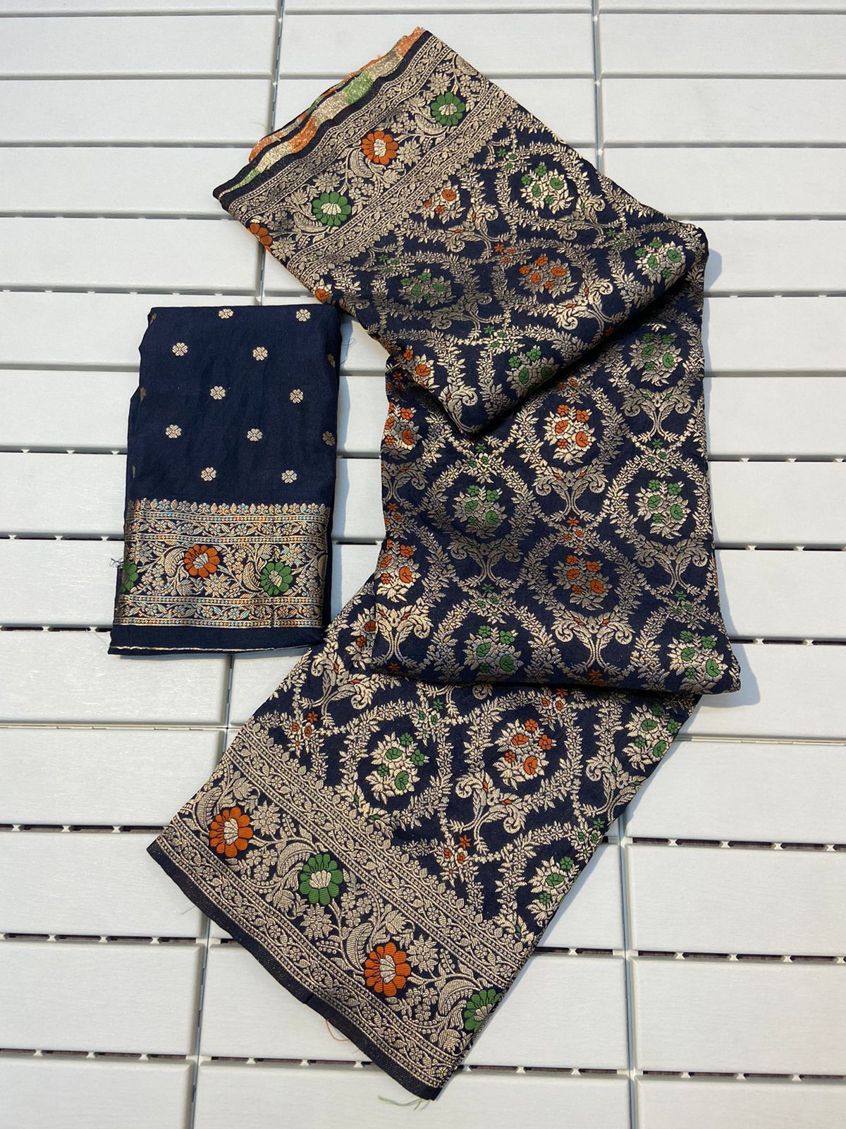 Pure Khadi Crepe Silk Saree with Rich Zari & Meenakari Weaving Work