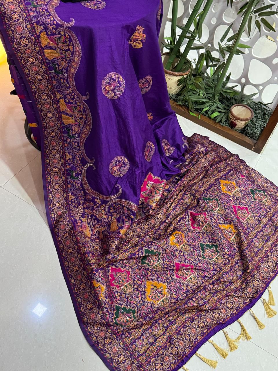 Pure Rajwadi Pashmina Silk Weaving Saree with Kashmiri Thread Work