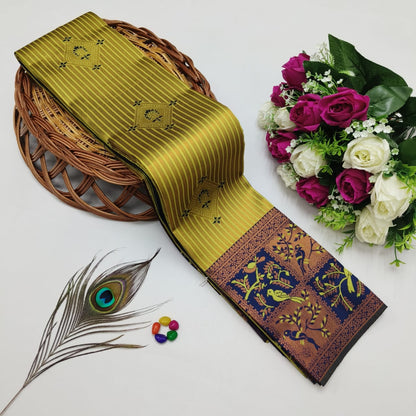 Silk Bridal Saree – 3D Embossed Weaving, Rose Gold Zari, Rich Pallu & Contrast Blouse | Premium Lightweight Wedding Saree