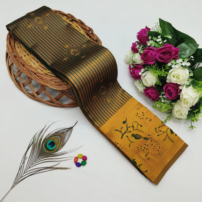 Silk Bridal Saree – 3D Embossed Weaving, Rose Gold Zari, Rich Pallu & Contrast Blouse | Premium Lightweight Wedding Saree