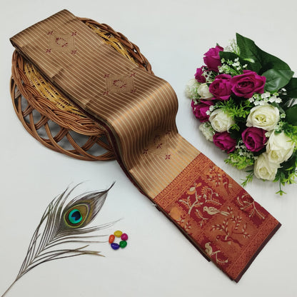 Silk Bridal Saree – 3D Embossed Weaving, Rose Gold Zari, Rich Pallu & Contrast Blouse | Premium Lightweight Wedding Saree