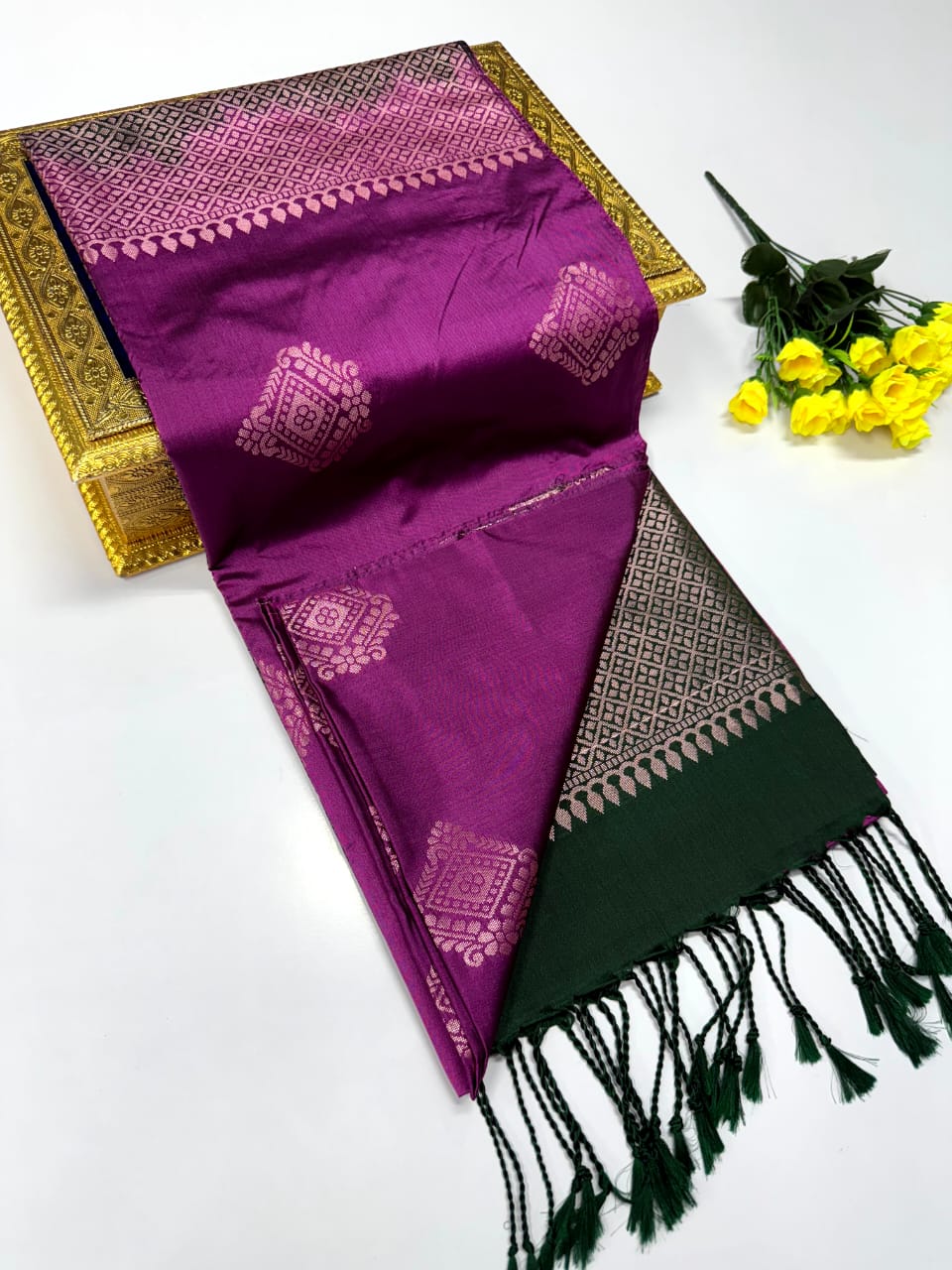 Luxury Border Pure Pattu Soft Silk Saree – 75 Dineyar Yarn Weaving with 2/2 Warp Thana Silk, Butta Work & Rich Contrast Pallu