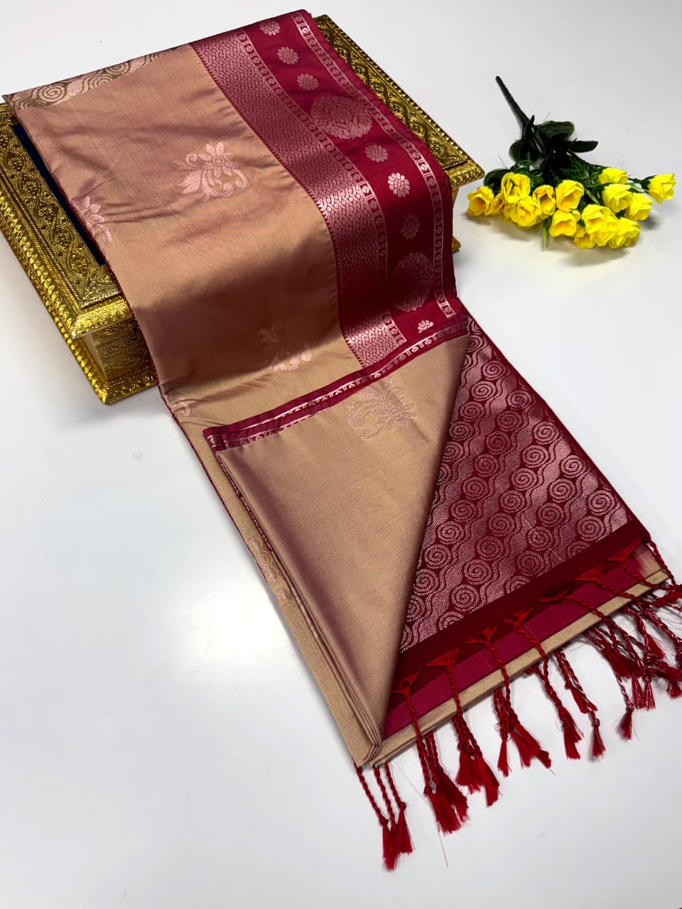 Luxury Border Pure Pattu Soft Silk Saree – 75 Dineyar Yarn Weaving with 2/2 Warp Thana Silk, Butta Work & Rich Contrast Pallu