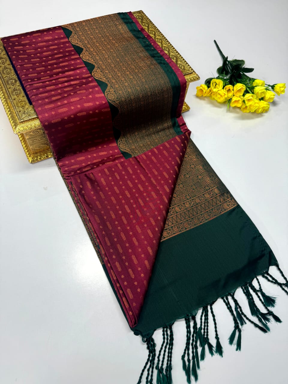 Luxury Border Pure Pattu Soft Silk Saree – 75 Dineyar Yarn Weaving with 2/2 Warp Thana Silk, Butta Work & Rich Contrast Pallu