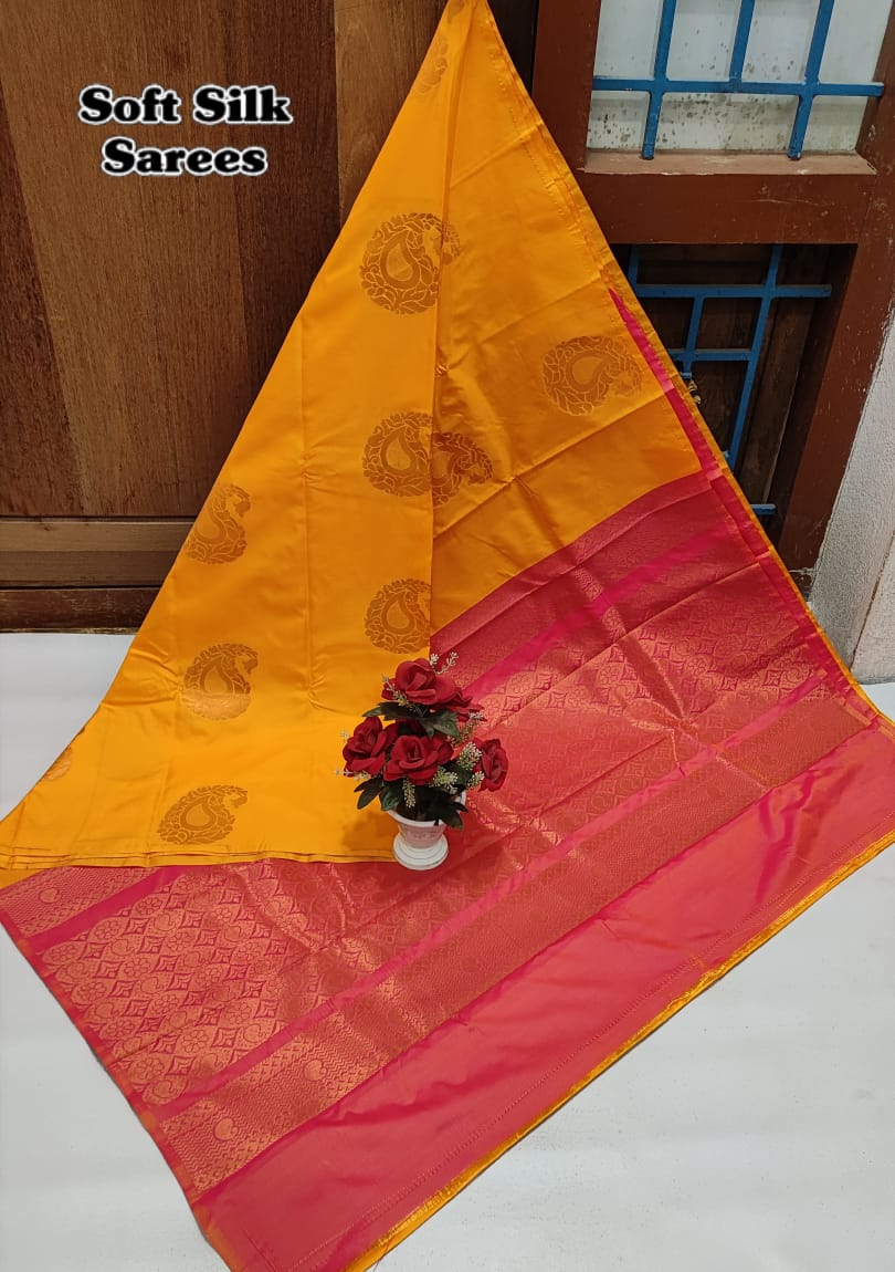 Kanchipuram Soft Silk Saree with All-Over Copper Zari Butta – Lightweight Rich Pallu & Contrast Blouse