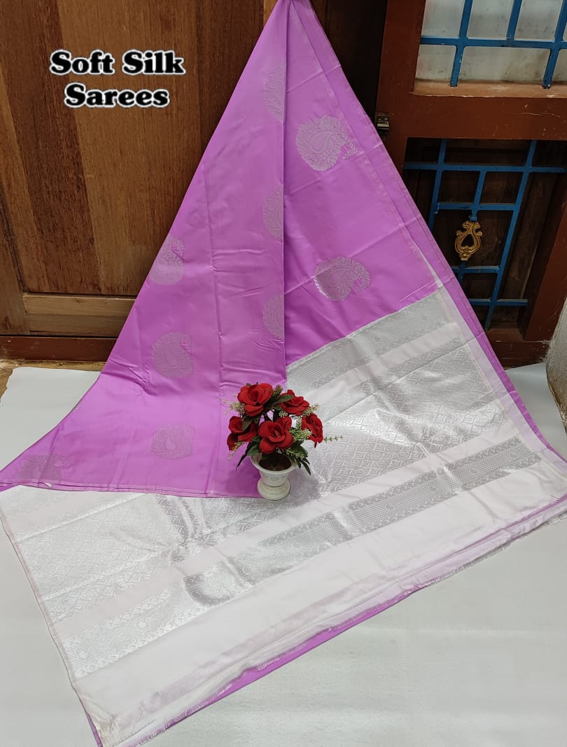 Kanchipuram Soft Silk Saree with All-Over Copper Zari Butta – Lightweight Rich Pallu & Contrast Blouse