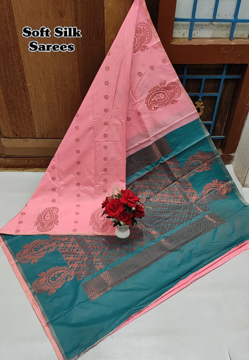 Kanchipuram Soft Silk Saree with All-Over Copper Zari Butta – Lightweight Rich Pallu & Contrast Blouse