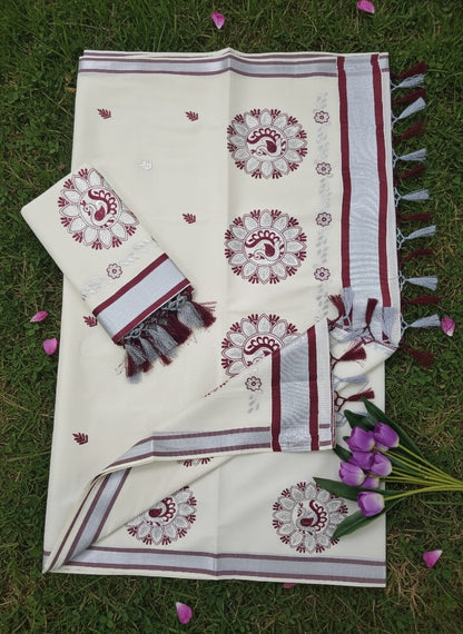 Kerala Kasavu Christmas Special Pure Cotton Saree with Embroidery – Traditional Festive Collection