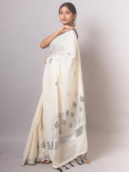 Kerala Kasavu Christmas Special Pure Cotton Saree with Embroidery – Traditional Festive Collection