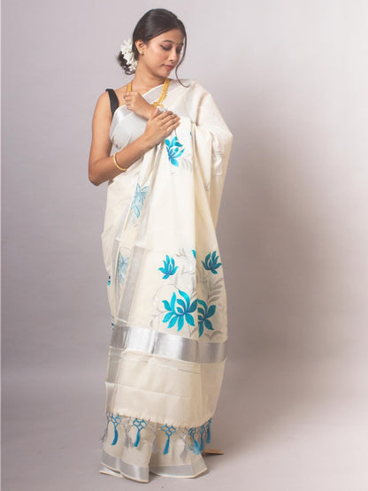 Kerala Kasavu Christmas Special Pure Cotton Saree with Embroidery – Traditional Festive Collection