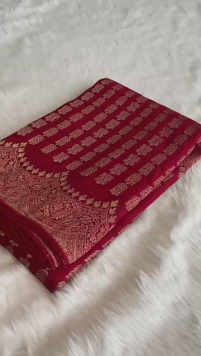 Pure Soft Russian Silk Saree – Elegant Zari Weaving with Designer Pallu & Tassels